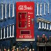 Design Toscano Retro 1950s Cold Drink Soda Pop Machine Key Cabinet SY5842